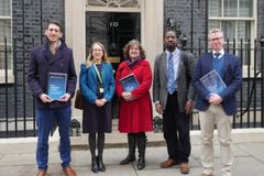 Retaliação: cristãos sofrem ao pregarem que homossexualidade é pecado