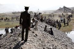 Cristão declara sua fé enquanto é torturado: "Se crer em Deus é pecado, prefiro morrer"