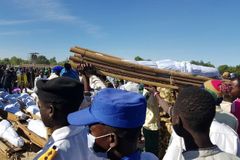 "Matar virou rotina": Pai e filho são decapitados ao voltar de ensaio do coral