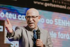 Pastor Jorge Linhares é intimado por se opor a ideologia de gênero