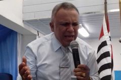 Ezequias Silva profetizou a queda do pastor Gilmar Santos