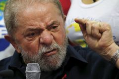 Lula compara-se a Cristo com trocadilho: 'Afasta de mim este cale-se'