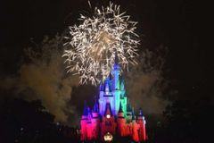 Disney remove ‘meninos e meninas’ da saudação do parque para ser mais inclusiva
