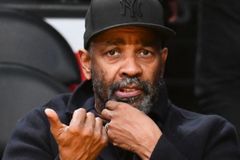 Denzel Washington aconselha vida de oração: ‘Fique de joelhos'