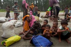 Cristãos se unem para ajudar minoria islâmica vítima de incêndios