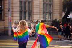 Igrejas pedem que sua liberdade seja preservada, após Suíça aprovar casamento gay