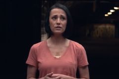 Após ler a Bíblia, muçulmana entende o amor de Cristo e se converte