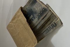 Cristã na Coreia do Norte arrisca sua vida para dar o dízimo