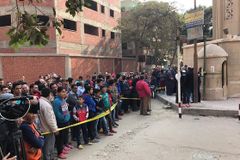 Terroristas atacam igreja e matam pelo menos 9 pessoas, no Egito
