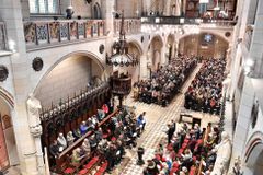 Quase 400 mil evangélicos deixaram a igreja na Alemanha em 2017, aponta relatório | Notícias Gospel