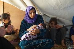 Muçulmana é ameaçada após se converter, mas não se intimida: "Morrerei por Cristo"