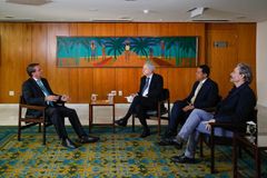 Bolsonaro indicará outro evangélico se Senado reprovar André Mendonça