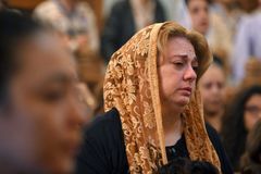 Cristão é morto e dois são feridos em ataques à comunidade copta, no Egito