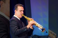 Morre o saxofonista cristão André Paganelli, após depressão profunda