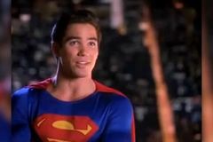 Ator de "Superman" produzirá o filme cristão "No Tempo de Deus"