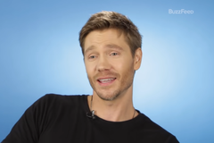 Ator de ‘Gilmore Girls’ tem rotina devocional com filhos: "Lemos a Bíblia e vamos à igreja"