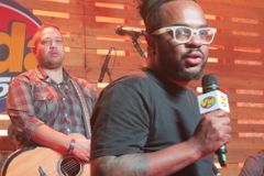 "A verdadeira alegria está em quem tem a Jesus", afirma o humorista Marcelo Marrom