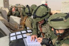 Sob ameaça, Israel realiza maior exercício militar de sua história