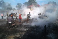 Cristãos são queimados dentro de igreja durante vigília na África