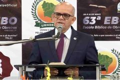 Pastor da Assembleia de Deus chama fiéis que saíram da igreja de “lixo”