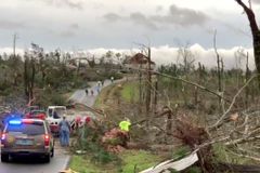 Criança faz oração durante passagem de tornado e família é livrada da morte por Deus | Notícias Gospel