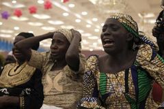 "Precisamos de suas orações", clamam mães de garotas sequestradas pelo Boko Haram