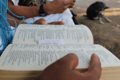 Países que perseguem a Igreja: como vivem os cristãos na Colômbia