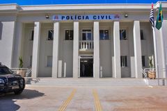 Igreja é denunciada por injúria após supostamente recusar batismo de homossexual