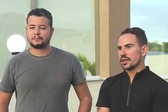 Gays acusam igreja de homofobia por negarem batismo nas águas