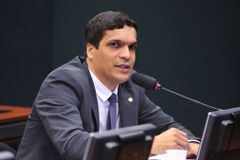 Daciolo poderá ser candidato ao Senado pelo PTB