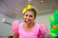 Como lidar com suspeitas de abuso infantil na EBD? Tia Jô orienta igrejas