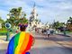 Doutrinação explícita: Disney lança roupas com tema LGBT para crianças