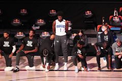 Jogador da NBA nega se ajoelhar em apoio ao Black Lives Matter