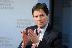 Varíola dos macacos se espalhou por sexo em raves gays na Europa, diz conselheiro da OMS