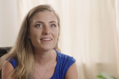 Jovem suicida é curada, após Deus falar com ela: 'Eu te amo e não te abandonei'