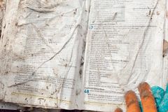 Bíblia é encontrada intacta após deslizamento em Pernambuco