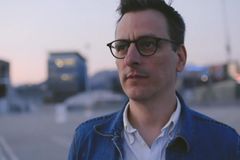 "Ser gay não era mais quem eu era": designer de Hollywood encontra Jesus