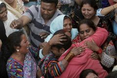 Mulher cristã paquistanesa é estuprada e ameaçada por invasores muçulmanos