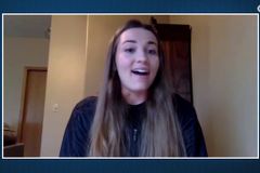 Estudante é punida e acusada de "assédio" por ter opiniões cristãs