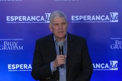 Franklin Graham diz que cristãos não devem temer a perseguição: "É preciso se posicionar"