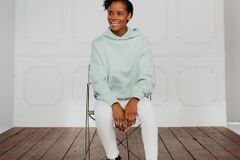 Atriz de ‘Pantera Negra’ fala sobre sua conversão: "O Evangelho me trouxe vida"