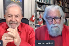 Se for eleito, Lula prometeu radicalizar em favor da pauta LGBT, diz Boff