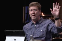 Pastor diz que cristãos que amam não podem apoiar prática LGBT