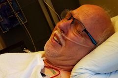 "Eu vi luzes e ouvi vozes", relata pastor que afirma ter estado no céu durante coma