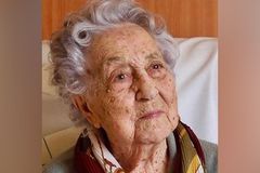 Recuperada do Covid-19 aos 113 anos, idosa diz que vai viver "até que Deus queira" | Notícias Gospel