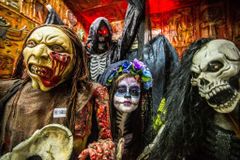 "Satanistas se preparam o ano todo para o Halloween", alerta pastor Antônio Júnior