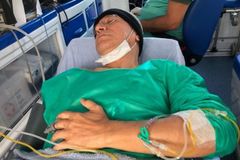 Cantor cristão Sergio Lopes sofre AVC e esposa pede orações