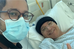 Após AVC, filho de Sérgio Lopes fala em recuperação lenta do cantor