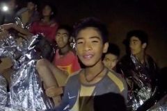 "Milagre" do resgate de meninos em caverna na Tailândia vira filme