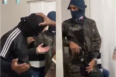Vídeo: armados com fuzis, traficantes interrompem culto para pedir oração